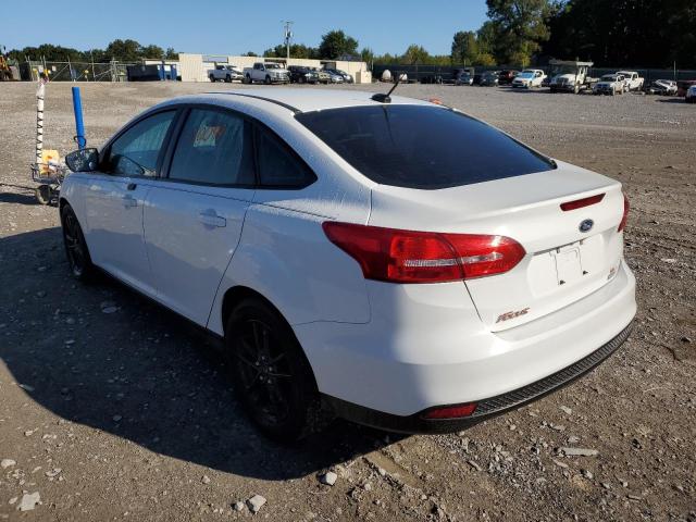 1FADP3FE4FL291827 - 2015 FORD FOCUS WHITE photo 3