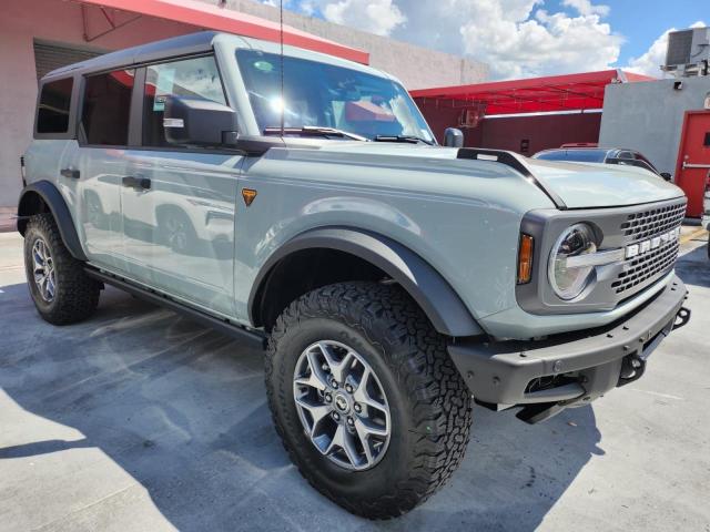 1FMEE5DPXNLB49870 - 2022 FORD BRONCO BAS GRAY photo 1