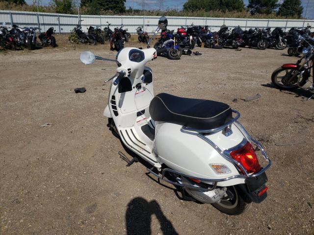 ZAPMA39M8L5200443 - 2020 VESPA GTS300 WHITE photo 3