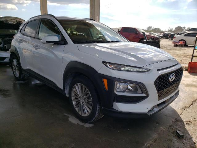 KM8K62AA6JU131434 - 2018 HYUNDAI KONA SEL WHITE photo 1