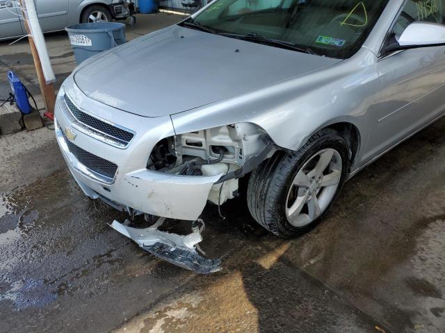 1G1ZC5E04CF321148 - 2012 CHEVROLET MALIBU 1LT ვერცხლისფერი ფოტო 9