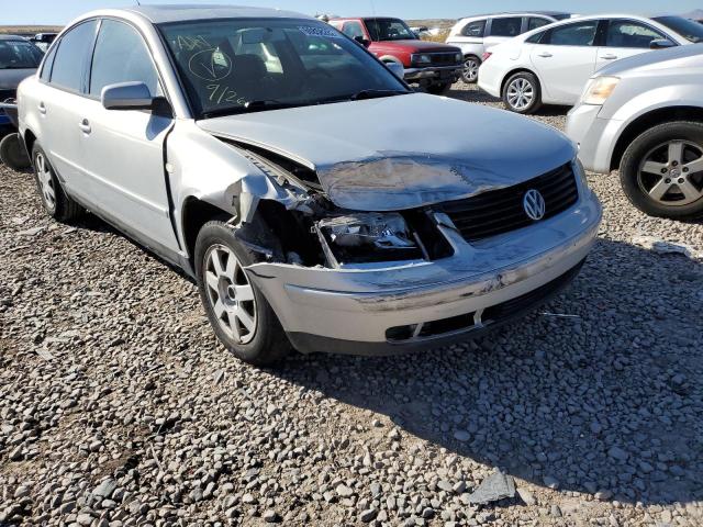 WVWMA23B0YP158512 - 2000 VOLKSWAGEN PASSAT GLS GRAY photo 9