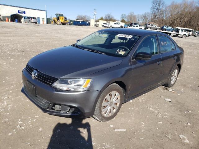 3VW2K7AJXDM391984 - 2013 VOLKSWAGEN JETTA BASE GRAY photo 2