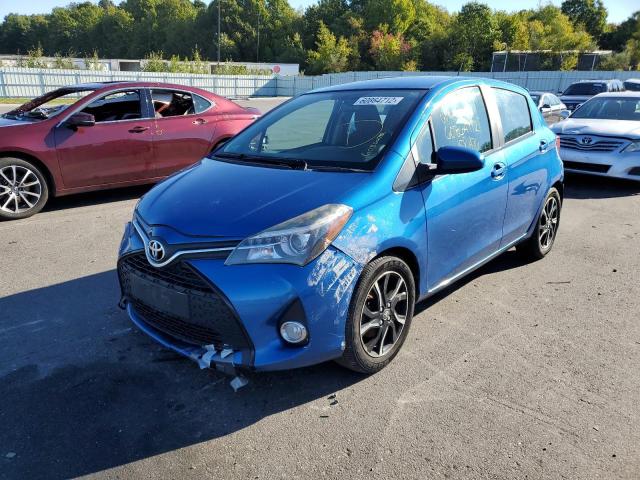 VNKKTUD33FA054267 - 2015 TOYOTA YARIS BLUE photo 2