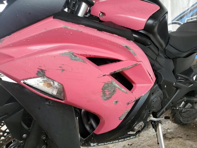 JKAEXEE10EDA17328 - 2014 KAWASAKI EX650 E PINK photo 9