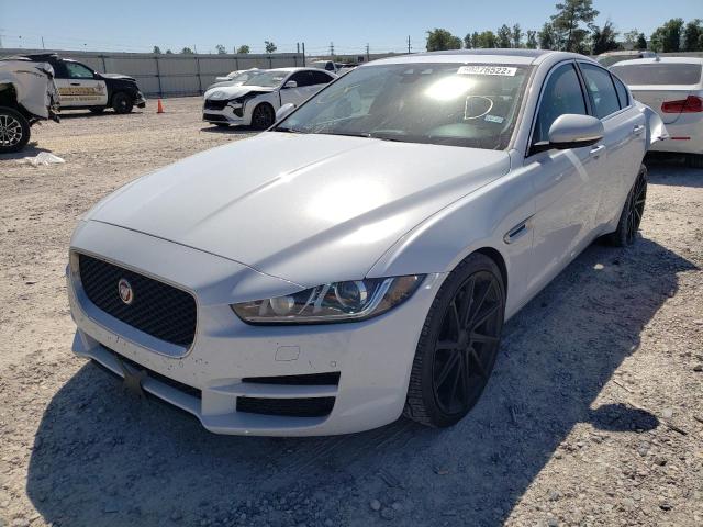 SAJAE4FX9JCP24546 - 2018 JAGUAR XE PRESTIG WHITE photo 2