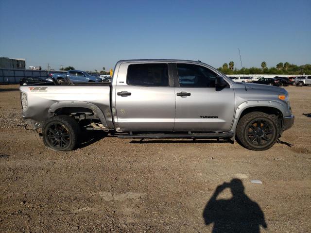 5TFEM5F11HX119718 - 2017 TOYOTA TUNDRA CRE SILVER photo 9