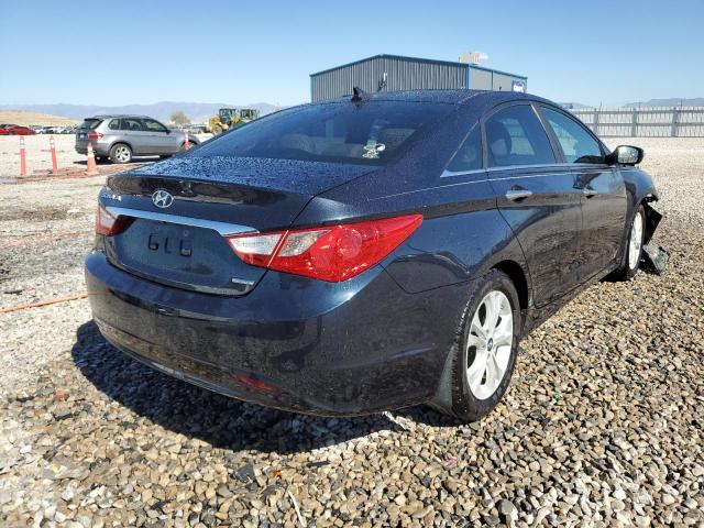 5NPEC4AC2BH140005 - 2011 HYUNDAI SONATA SE BLACK photo 4