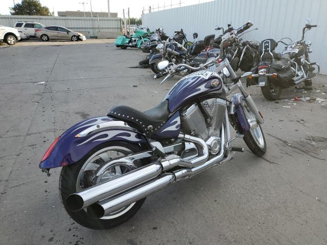 5VPGB16D843003677 - 2004 VICTORY MOTORCYCLES VEGAS TWO TONE photo 4