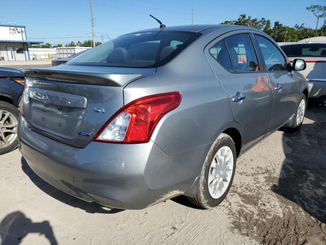 3N1CN7AP9DL893574 - 2013 NISSAN VERSA S GRAY photo 4