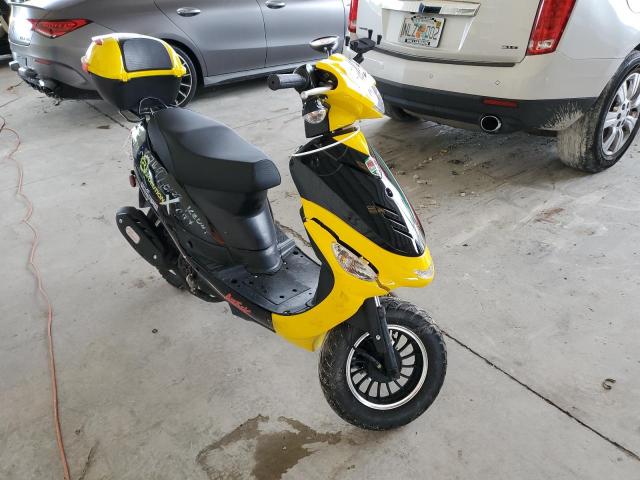 H0DTABF53NX016716 - 2022 TAIZ MOPED YELLOW photo 1