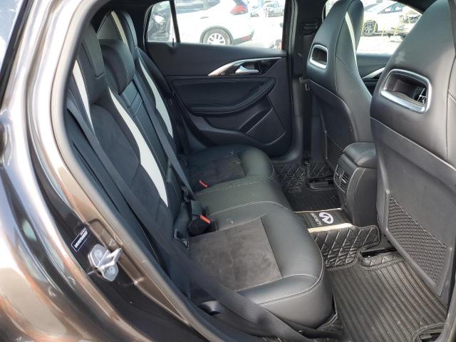 SJKCH5CP8JA003037 - 2018 INFINITI QX30 BASE BROWN photo 6