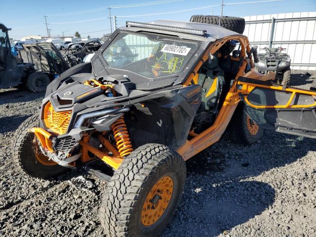 3JBVVAV43LK001765 - 2020 CAN-AM MAVERICK X TWO TONE photo 2