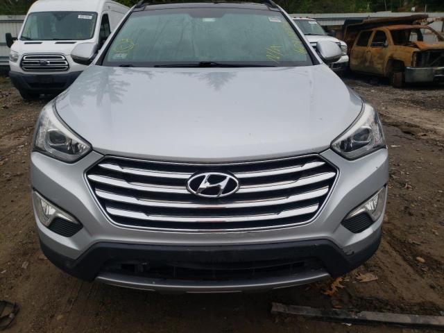 KM8SRDHF3FU104297 - 2015 HYUNDAI SANTA FE G SILVER photo 9