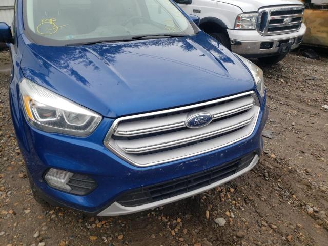 1FMCU9HD9JUA72575 - 2018 FORD ESCAPE SEL BLUE photo 9