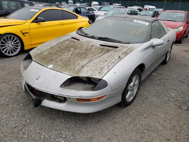 2G1FP22K9V2154074 - 1997 CHEVROLET CAMARO BAS ვერცხლისფერი ფოტო 2