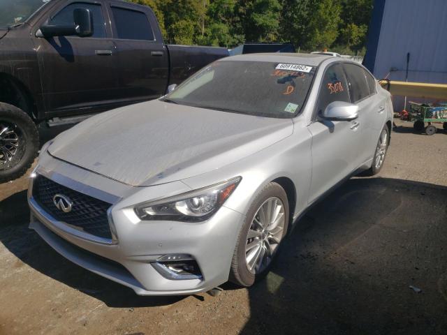 JN1EV7AP5JM360423 - 2018 INFINITI Q50 LUXE SILVER photo 2