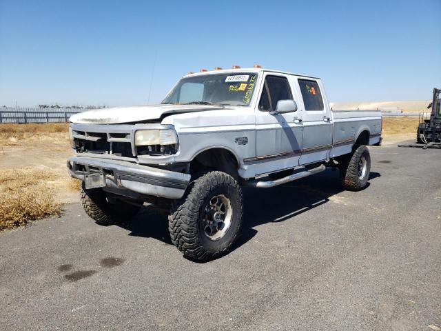 1FTJW36F4SEA22640 - 1995 FORD F-350 WHITE photo 2