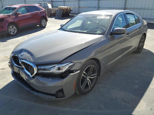 WBA13BJ0XMWX03093 - 2021 BMW 530 XI GRAY photo 2