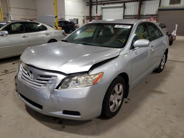 JTNBE46K073059631 - 2007 TOYOTA CAMRY CE SILVER photo 2