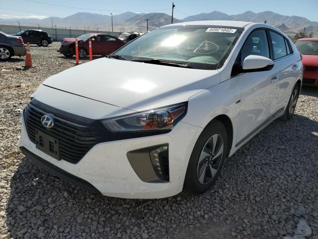 KMHC75LC2HU035201 - 2017 HYUNDAI IONIQ SEL WHITE photo 2