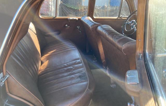 1800107502977 - 1957 MERCEDES-BENZ 220 S BROWN photo 6