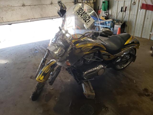 5VPXB36D1A3000689 - 2010 VICTORY MOTORCYCLES JACKPOT GOLD photo 2