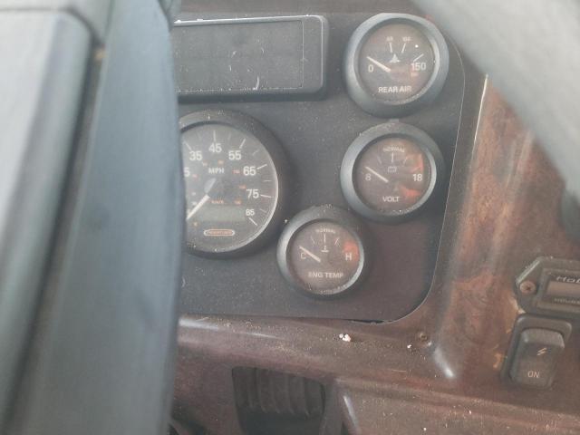 4UZAAHDC94CN11324 - 2004 FREIGHTLINER X LINE MOT 棕色 照片 8