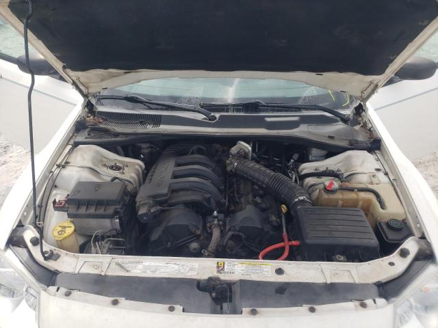 2D4FV47T87H640842 - 2007 DODGE MAGNUM SE WHITE photo 7