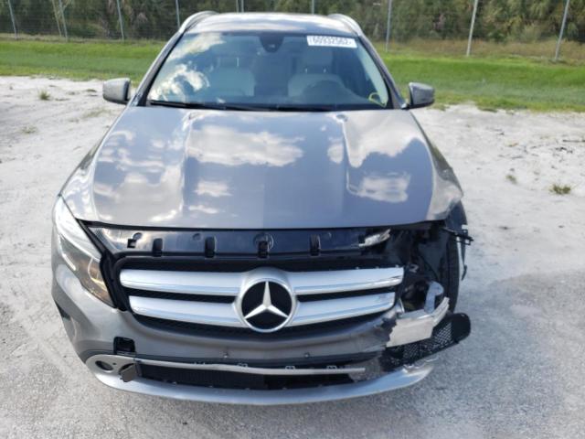 WDCTG4GB7GJ218328 - 2016 MERCEDES-BENZ GLA 250 4M GRAY photo 9