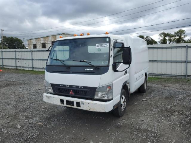 JL6BBD1S67K011892 - 2007 MITSUBISHI FE 84D WHITE photo 9