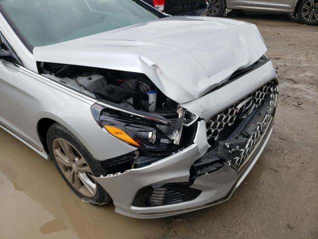 5NPE34AF4JH719330 - 2018 HYUNDAI SONATA SPO SILVER photo 9