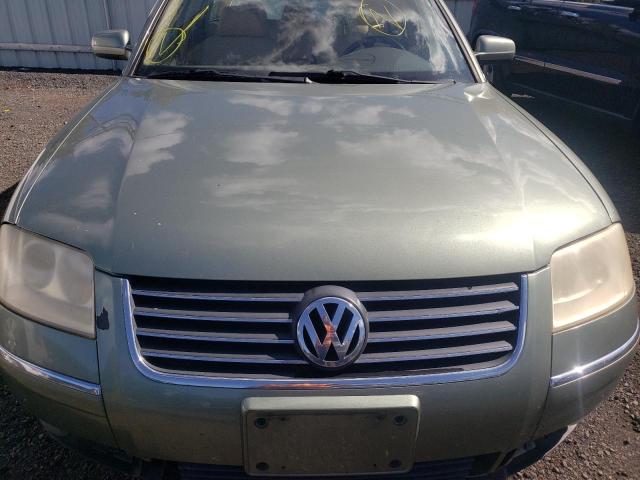 WVWYH63B12E006441 - 2002 VOLKSWAGEN PASSAT GLX Yaşıl foto 7