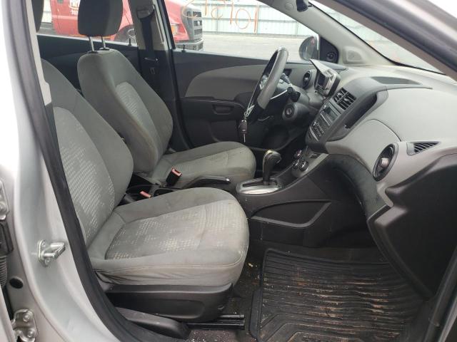 1G1JA5SH6D4101987 - 2013 CHEVROLET SONIC LS SILVER photo 5
