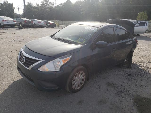 3N1CN7APXGL845781 - 2016 NISSAN VERSA S GRAY photo 2