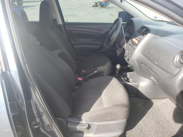 3N1CN7APXGL845781 - 2016 NISSAN VERSA S GRAY photo 5