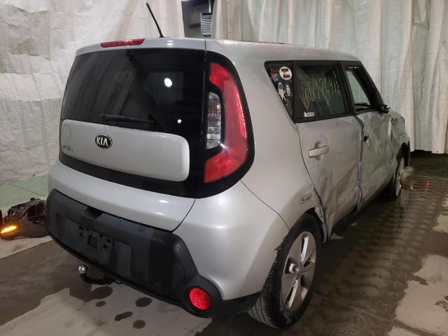 KNDJN2A24G7849809 - 2016 KIA SOUL SILVER photo 4