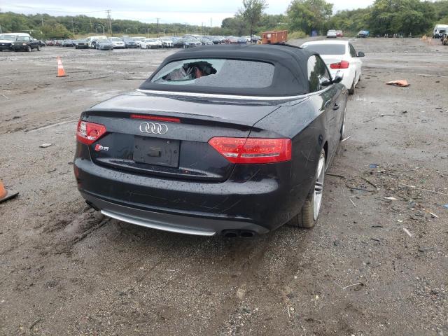 WAUVGAFH2BN013436 - 2011 AUDI S5 PRESTIG BLACK photo 4