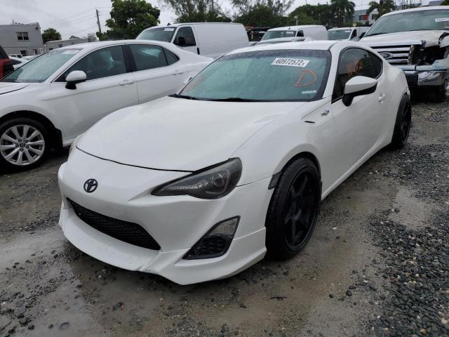 JF1ZNAA12D1716961 - 2013 TOYOTA SCION FR-S WHITE photo 2