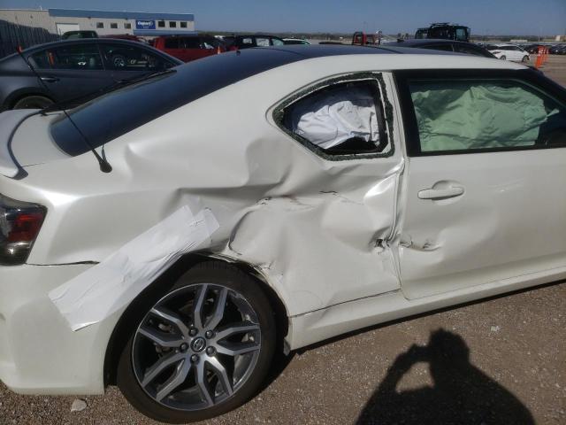 JTKJF5C7XGJ022691 - 2016 TOYOTA SCION TC WHITE photo 9