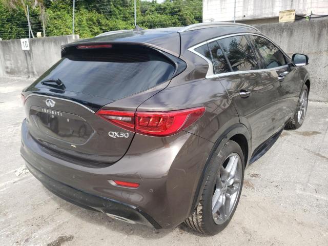 SJKCH5CP2HA034987 - 2017 INFINITI QX30 BASE MAROON photo 4
