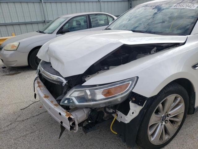 1FAHP2FW6AG137464 - 2010 FORD TAURUS LIM WHITE photo 9