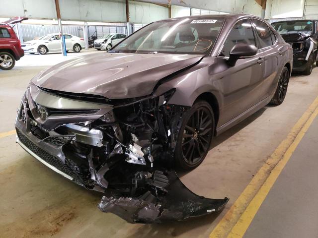 4T1K61AK1MU597120 - 2021 TOYOTA CAMRY XSE GRAY photo 2