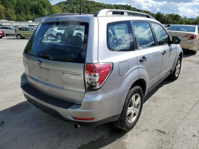 JF2SH6BC5AG763119 - 2010 SUBARU FORESTER X SILVER photo 4