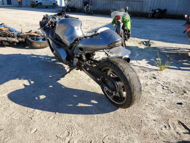 JS1GW71A452107605 - 2005 SUZUKI GSX1300 RK GRAY photo 3