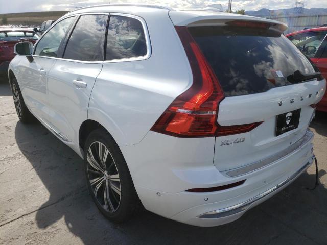 YV4BR0DL8N1977646 - 2022 VOLVO XC60 T8 RE WHITE photo 3