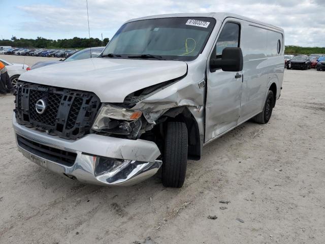 1N6BF0KM9DN103561 - 2013 NISSAN NV 1500 SILVER photo 2