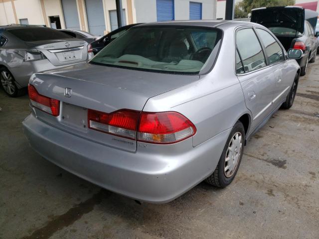 JHMCG56402C015386 - 2002 HONDA ACCORD LX SILVER photo 4