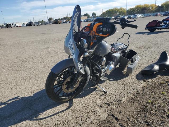 1HD1KB4147Y633401 - 2007 HARLEY-DAVIDSON FLHX GRAY photo 2