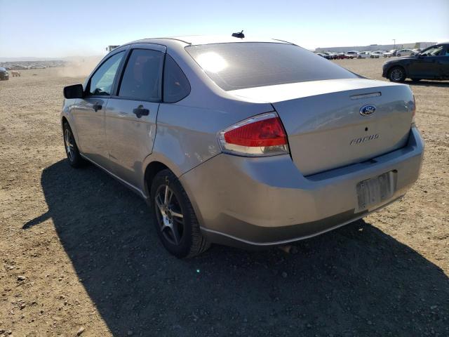 1FAHP34N28W248724 - 2008 FORD FOCUS S/SE GRAY photo 3